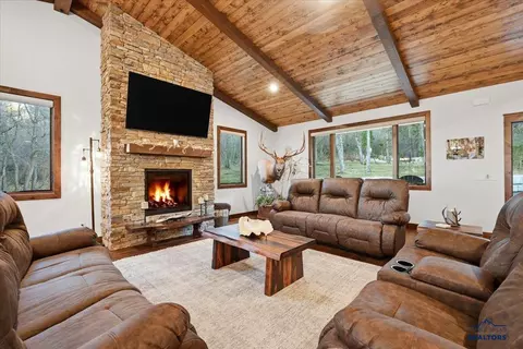 6627 Welcome Way, Spearfish, SD 57783 photo 5
