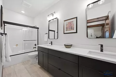 Bath - 6627 Welcome Way, Spearfish, SD 57783 photo 3 of 5