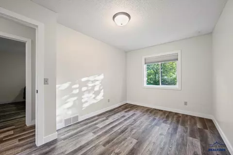 1028 S 35th St, Spearfish, SD 57783 photo 18