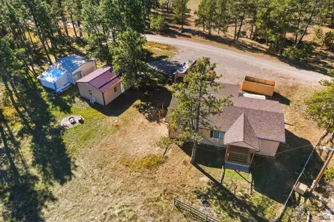 25564 Old Cabin Rd, Edgemont, SD 57735