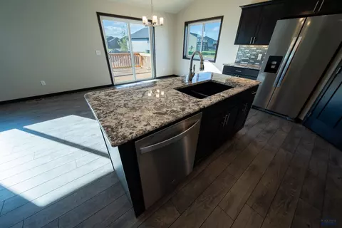 Kitchen - 627 Bull Run Dr, Box Elder, SD 57719 photo 2 of 4