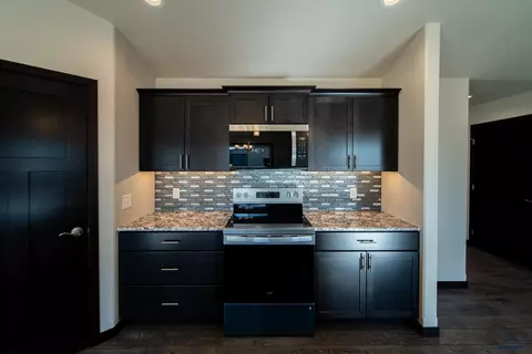 Kitchen - 627 Bull Run Dr, Box Elder, SD 57719 photo 3 of 4