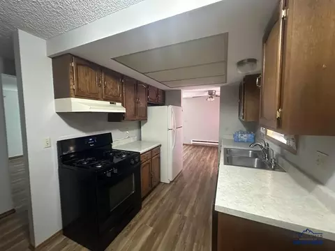 Kitchen - 1104 C St, Edgemont, SD 57735 photo 2 of 2
