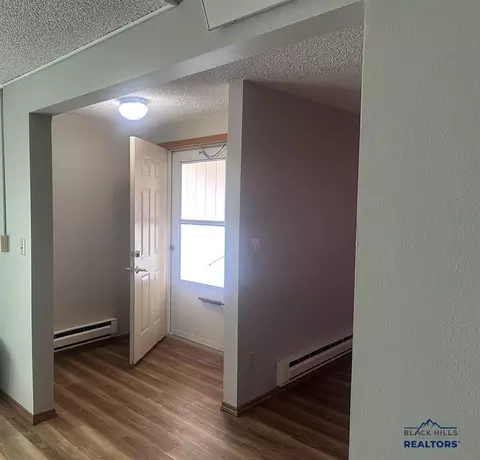 Entry Way - 1104 C St, Edgemont, SD 57735 photo 2 of 2