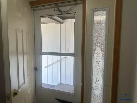 Entry Way - 1104 C St, Edgemont, SD 57735 photo 1 of 2
