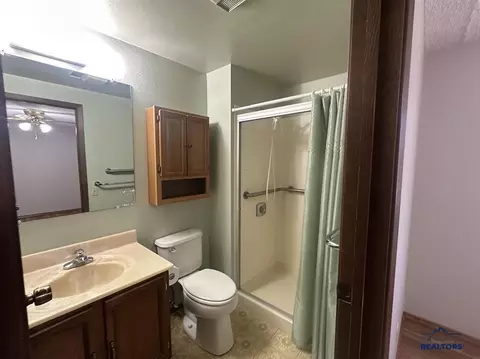 Bath - 1104 C St, Edgemont, SD 57735 photo 2 of 3