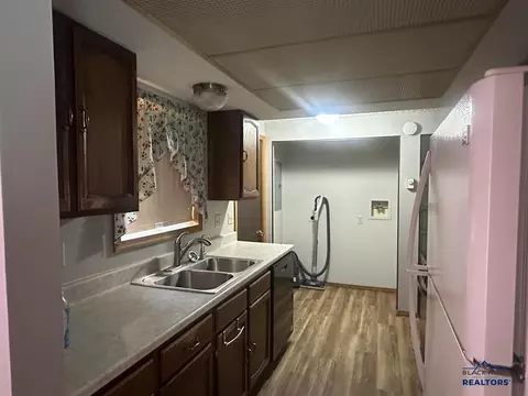 Kitchen - 1104 C St, Edgemont, SD 57735 photo 1 of 2