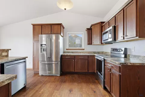 Kitchen - 22764 Brandy Way, Box Elder, SD 57719 photo 2 of 3