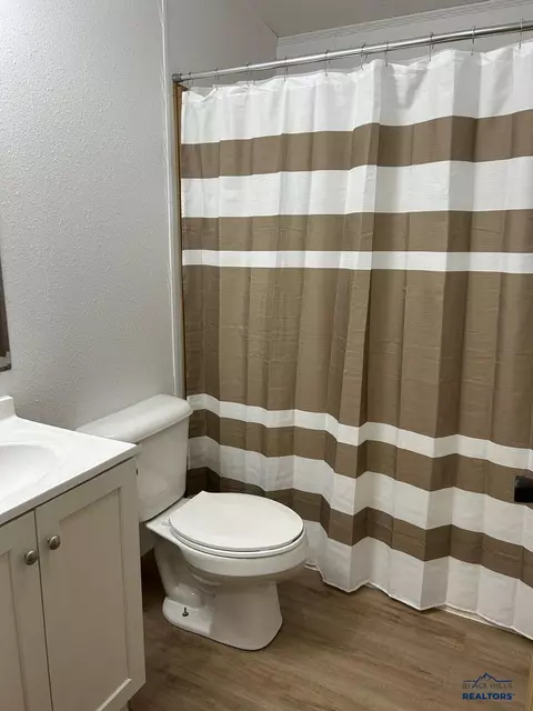 Bath - 300 E Main, Hermosa, SD 57744 photo 3 of 4