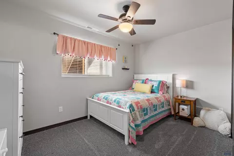 Bedroom - 556 Antietam Dr, Box Elder, SD 57719 photo 4 of 5