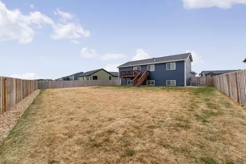 Exterior - 556 Antietam Dr, Box Elder, SD 57719 photo 3 of 7