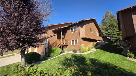 1212 Mountain Springs Rd, Rapid City, SD 57702