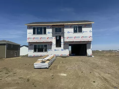 504 Omega Ln, Box Elder, SD 57719