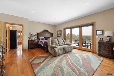 Bedroom - 21156 Maine Rd, Sturgis, SD 57785 photo 2 of 4