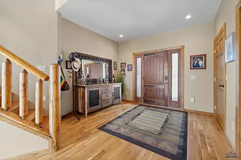 Entry Way - 21156 Maine Rd, Sturgis, SD 57785 photo 6 of 7