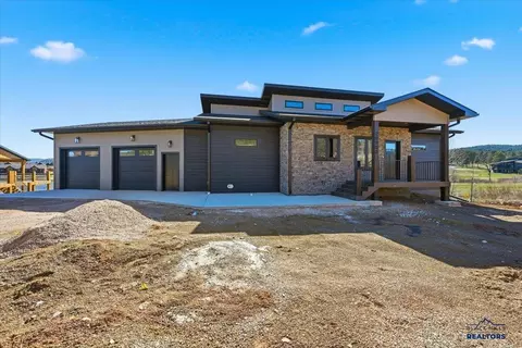 20703 Apple Springs Blvd, Sturgis, SD 57785