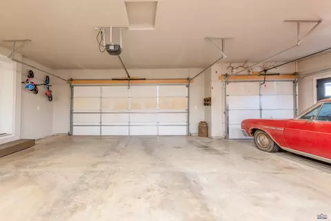 305 Bear Tooth Dr, Box Elder, SD 57719 photo 19