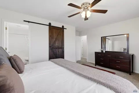 428 Daystar Rd, Box Elder, SD 57719 photo 22