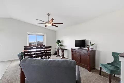 428 Daystar Rd, Box Elder, SD 57719 photo 11