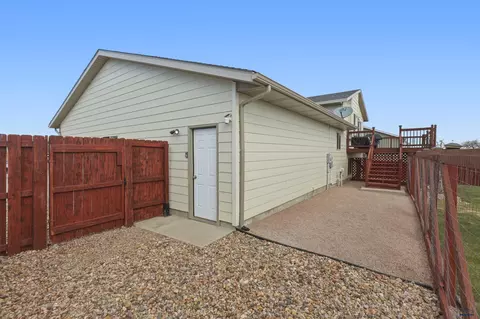 428 Daystar Rd, Box Elder, SD 57719 photo 7