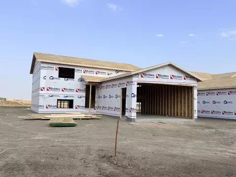 4026 Mcintosh Ln, Rapid City, SD 57703