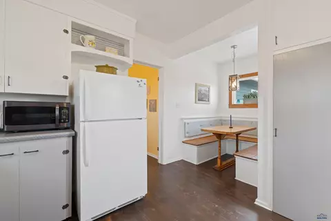 Kitchen - 920 Gordon, Custer, SD 57730 photo 3 of 3