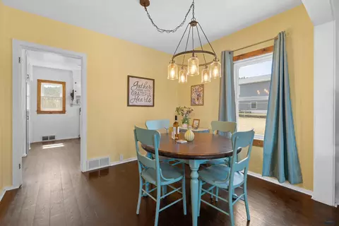 Dining - 920 Gordon, Custer, SD 57730 photo 4 of 4