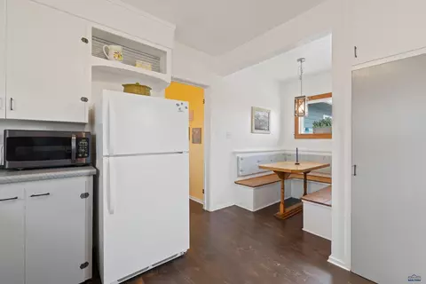 Kitchen - 920 Gordon, Custer, SD 57730 photo 3 of 3