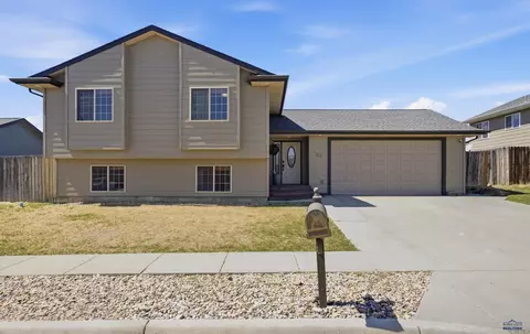 713 Missoula St, Rapid City, SD 57703