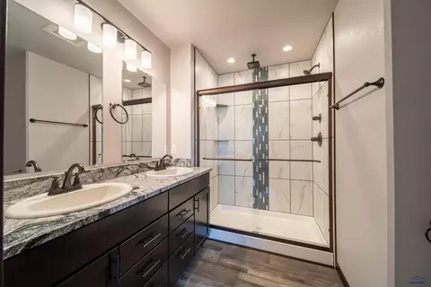 Bath - 1252 Kodiak Dr, Box Elder, SD 57719 photo 1 of 4