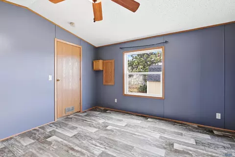 Bedroom - 4144 Fleetwood Dr, Black Hawk, SD 57718 photo 2 of 4