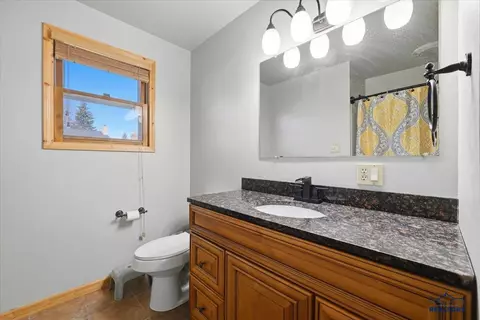1002 Sunset Dr, Spearfish, SD 57783 photo 8