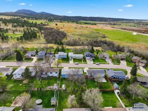 1002 Sunset Dr, Spearfish, SD 57783 photo 30