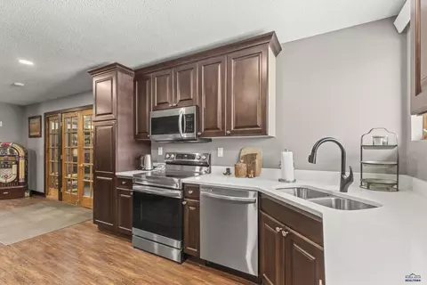 Kitchen - 5642 Bob Ln, Black Hawk, SD 57718 photo 3 of 4