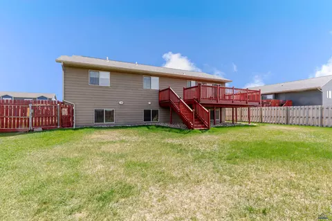 Exterior - 761 Radial Ln, Box Elder, SD 57719 photo 8 of 9