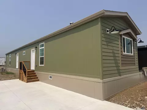 1661 E 142 E Philadelphia #HOME 142, Rapid City, SD 57703
