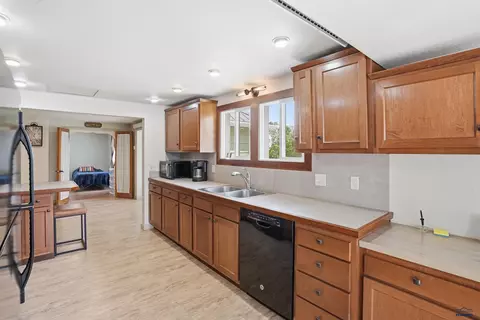 1709 S 3rd St, Sturgis, SD 57785 photo 11