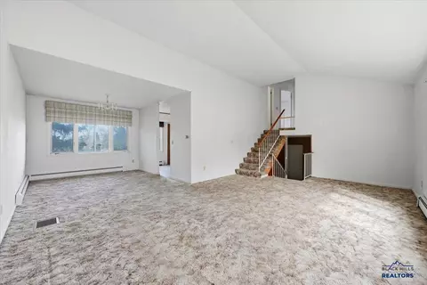 1216 W Jackson Blvd, Spearfish, SD 57783 photo 8