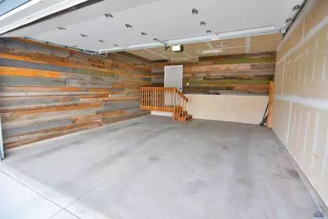6860 Cambridge Ct, Summerset, SD 57718 photo 22