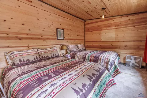 Bedroom - 21155 Coyote Ln, Lead, SD 57754 photo 1 of 6