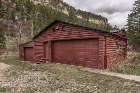Exterior - 21155 Coyote Ln, Lead, SD 57754 photo 4 of 5