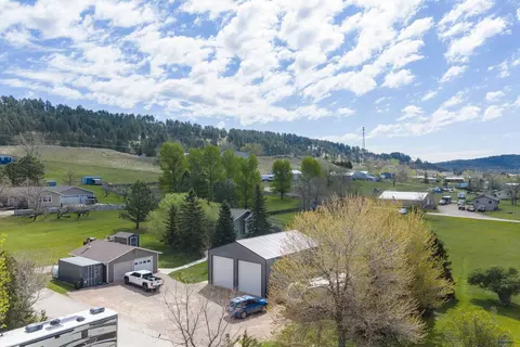 8054 Blucksberg Dr, Sturgis, SD 57785