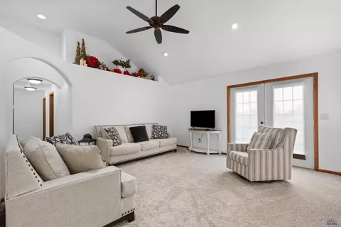 6401 Mountain Meadow Rd, Black Hawk, SD 57718 photo 16
