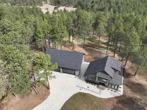 24054 Stoneridge Rd, Rapid City, SD 57702