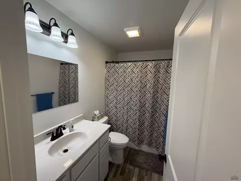 Bath - 409 Nighthawk Dr, Box Elder, SD 57719 photo 2 of 2