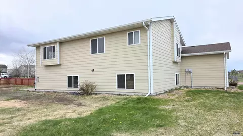 484 Daystar Rd, Box Elder, SD 57719 photo 26