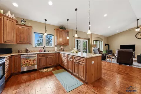 12182 Washington Loop, Sturgis, SD 57785 photo 8