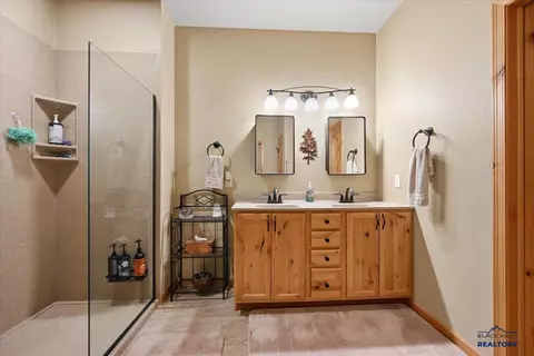 12182 Washington Loop, Sturgis, SD 57785 photo 12