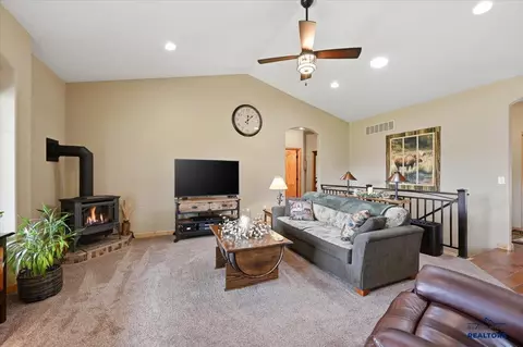 12182 Washington Loop, Sturgis, SD 57785 photo 5