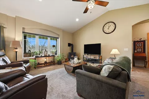 12182 Washington Loop, Sturgis, SD 57785 photo 3